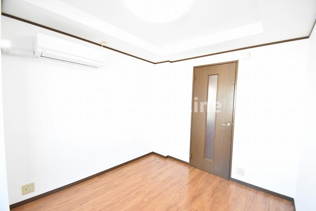 【居間・リビング】 | 小阪駅前ヴィラデステ