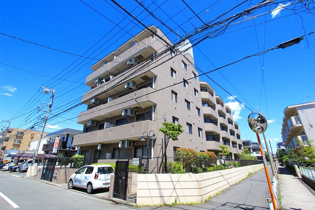 川崎市中原区下小田中６丁目の賃貸マンション