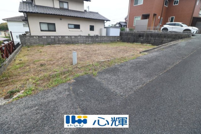 【前面道路含む現地写真】 | 西岐波土地（更地40坪） | 現地（2025年5月16日撮影）
現地草刈り完了しました。