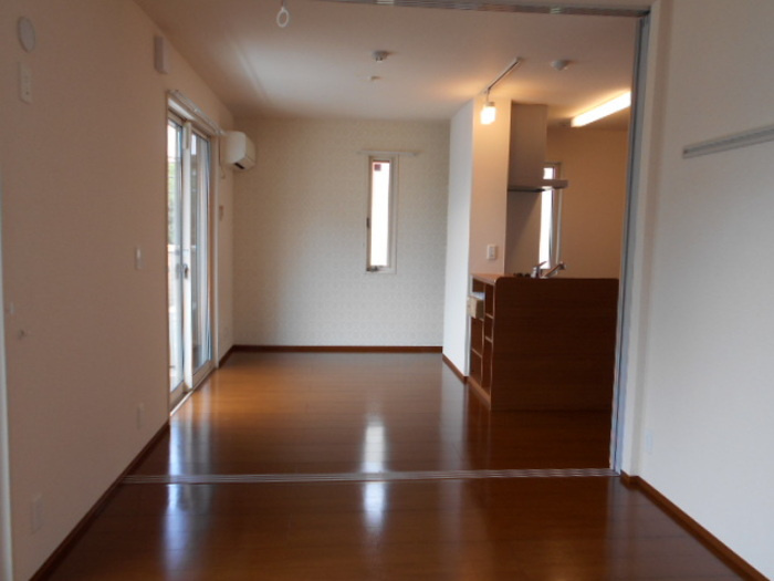 バリスサイト　Ｅの居間・リビング