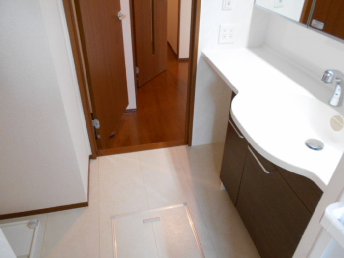 バリスサイト　Ｅの洗面所