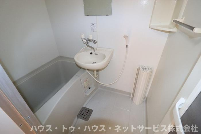 フレールヒル（2）の浴室