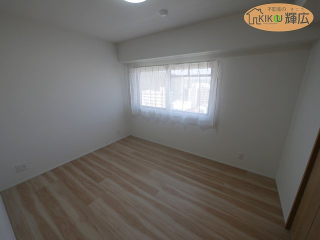 【洋室】 | ライオンズマンション姫路東今宿　15階