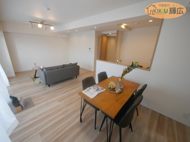 【居間・リビング】 | ライオンズマンション姫路東今宿　15階