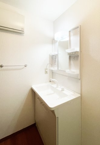 Ｓｔｒｅａｍ　Ｖｉｌｌａｇｅ　Ｂ棟の洗面所