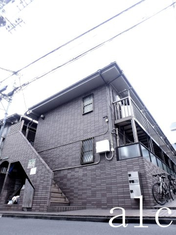 ストーリオ中野坂上の外観|きれいな外観です