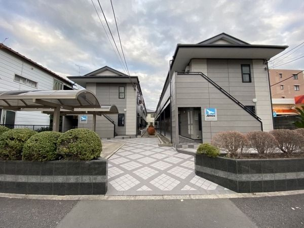 パルテール一之江Ⅱのエントランス