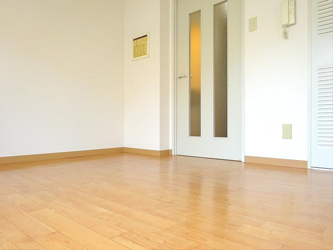 【居間・リビング】 | ジョイフル幡ヶ谷弐番館
