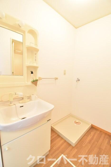 サウスウイングウエダの洗面所|洗髪洗面化粧台・室内洗濯機置場