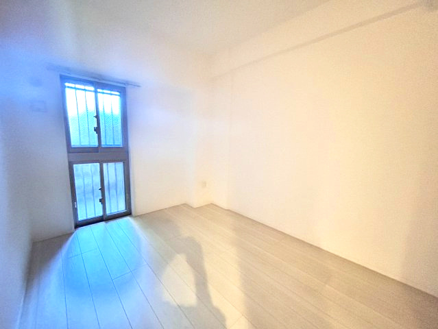 アンビシャス上尾の洋室|(1)約6.0帖