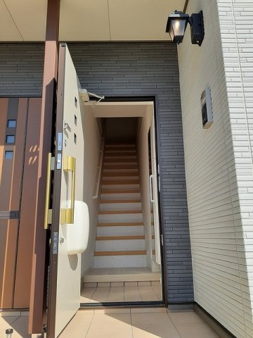 ソシア・北島の玄関|落ち着いた玄関です