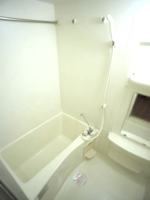 【浴室】 | エスポアールSⅠ | 浴室換気乾燥機のある浴室です。