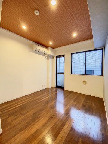 フローリエ細山Ⅲの内装