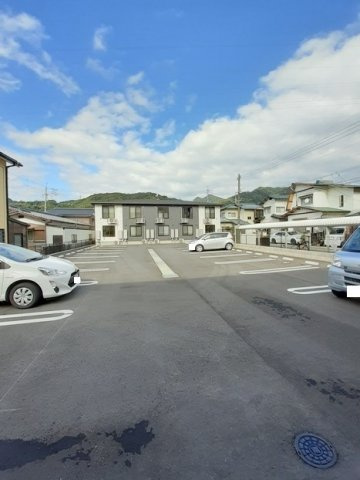 アーベントレーテⅡの駐車場