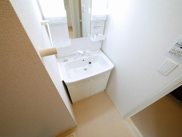 ステラの洗面所|機能性に優れた洗髪洗面化粧台です