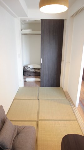 富士林プラザ15番館の洋室