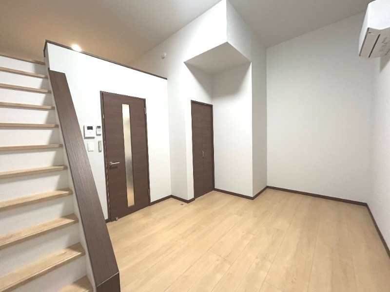 グローリーレジデンス拝島の居間・リビング