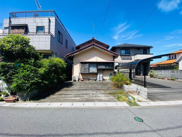 中古戸建　大垣市美和町　昭和40年築の外観|現地(2024年8月17日)撮影