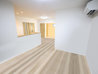 【居間・リビング】 | 野洲市栄　中古戸建