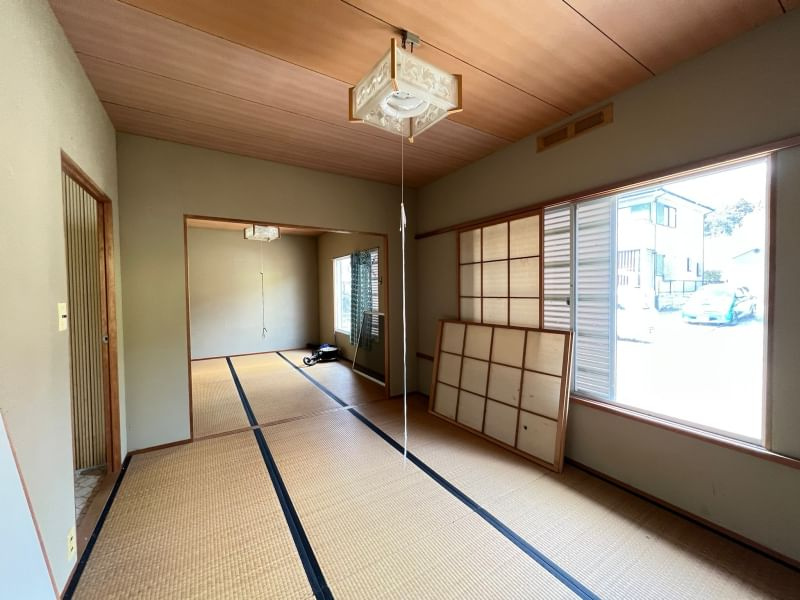 大津市南小松1594-385　中古戸建の和室|くつろぎの場として、客間として、様々なシーンで活躍する和室です