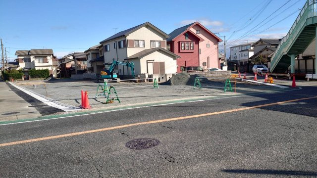尾上町長田土地の外観|県道野口尾上線に面しています