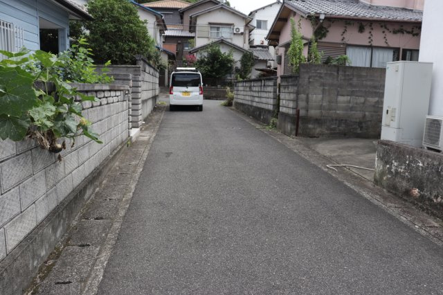 上物部の小倉邸の前面道路含む現地写真|前面道路含む現地写真です