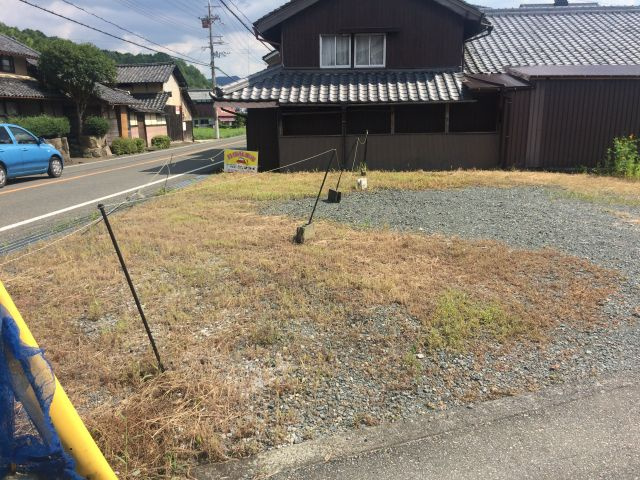 丹波市氷上町石生の売地の前面道路含む現地写真