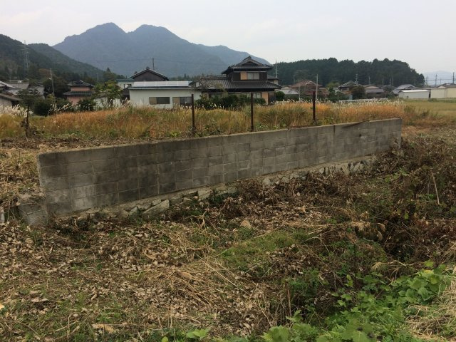 丹波市氷上町谷村の売地の前面道路含む現地写真