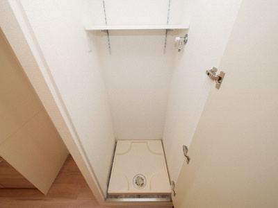 【設備】 | セレニテ京橋クレア | 洗濯機置き場です