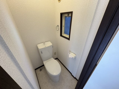 【トイレ】 | ウィンディア岩崎B