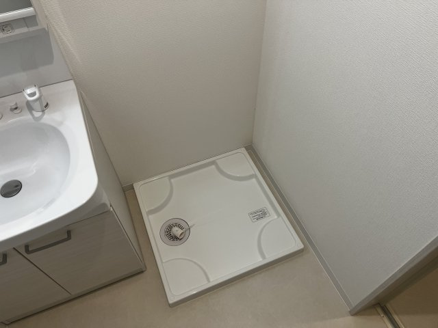 【洗面所】 | アバンティオ近鉄長瀬 | 使いやすい洗面所です