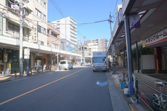 浅草５　土地の前面道路含む現地写真|南東側　公道　幅員約14.9m　接道約5.1m