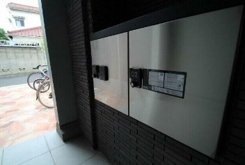 【その他共用部分】 | Gio Cube | 宅配ボックス完備！