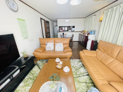 【居間・リビング】 | 稲敷郡阿見町竹来　中古戸建