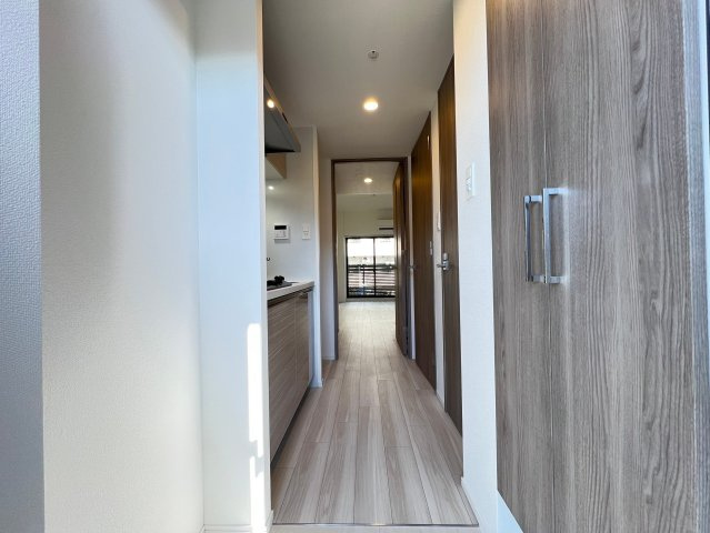 S-RESIDENCE難波大国町dominaの玄関