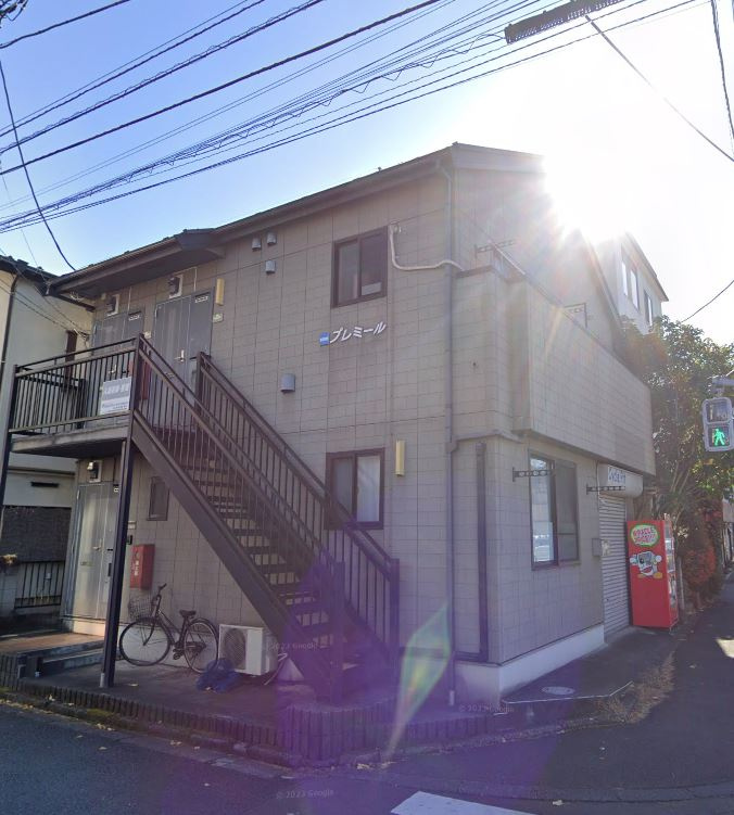 プレミールの外観