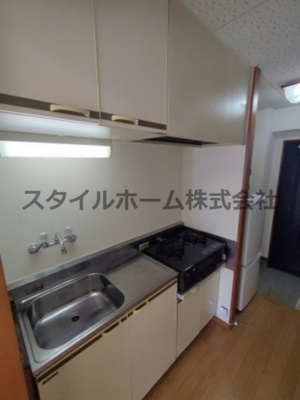 【キッチン】 | メッカ天伯 | 別部屋写真です。