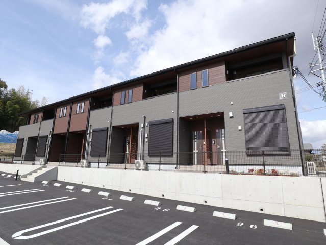 ソラリエＢの外観