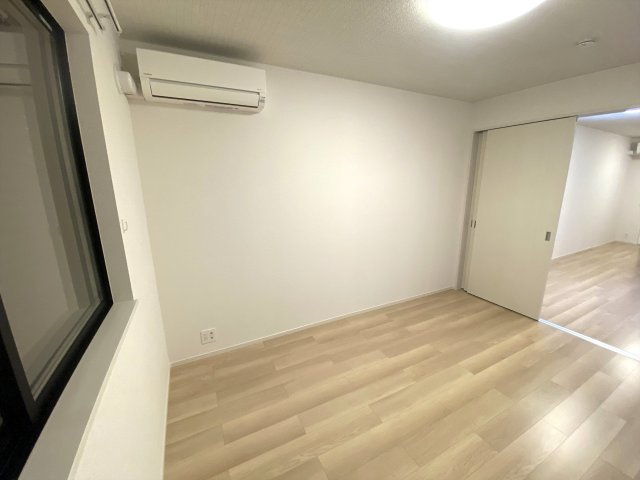 ソラリエＢの洋室