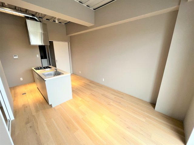 VIORAの居間・リビング|1LDK間取り