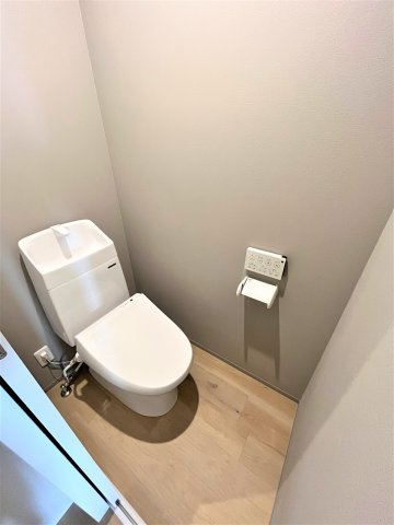 VIORAのトイレ|1LDK間取り