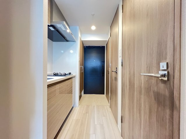 S-RESIDENCE難波大国町dominaの玄関