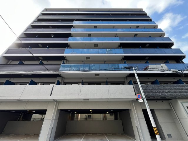 S-RESIDENCE難波大国町dominaの外観