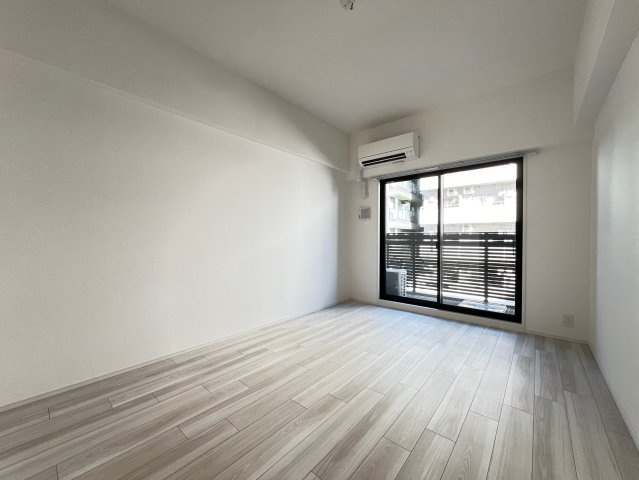 S-RESIDENCE難波大国町dominaの居間・リビング