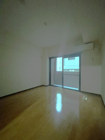 【居間・リビング】 | ピュアドームリブレ薬院 | 別号室の写真になります。現況優先。