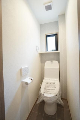 【トイレ】 | DreamStage香椎Merveille | 別号室の写真になります。現況優先。