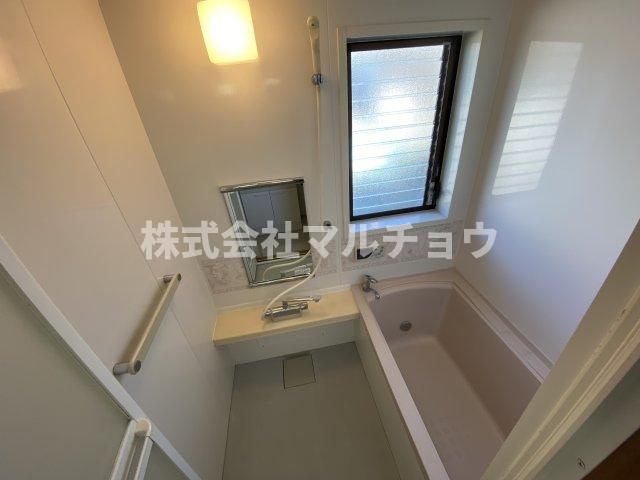 ラコンテＢの浴室|お風呂です