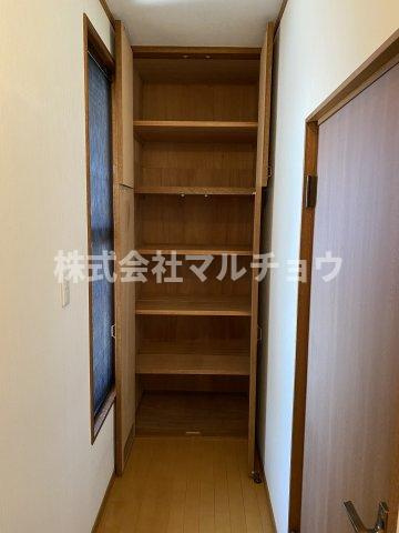 ラコンテＢの収納|便利な収納スペースです