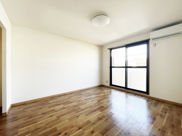 フィネス佐古の居間・リビング