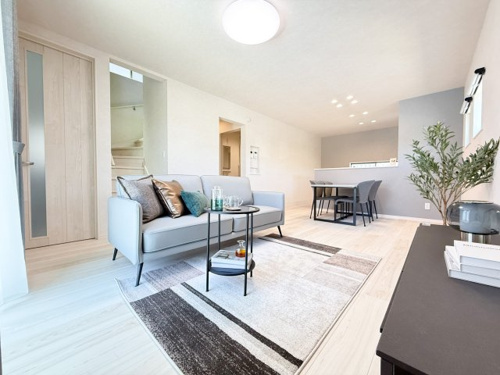 【居間・リビング】